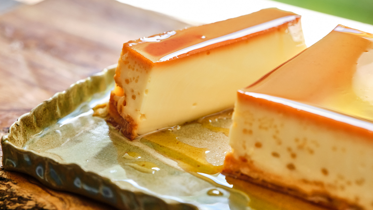 El rey de los postres tradicionales: el flan de huevo-image
