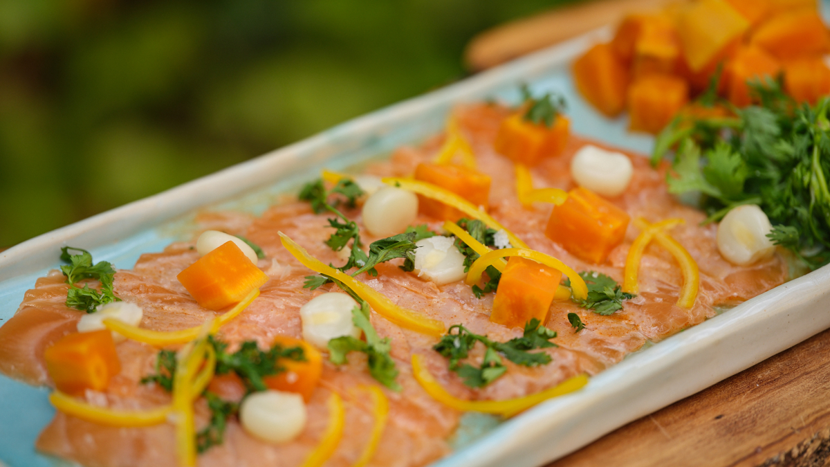 Un tiradito de salmón con un sabor explosivo-image