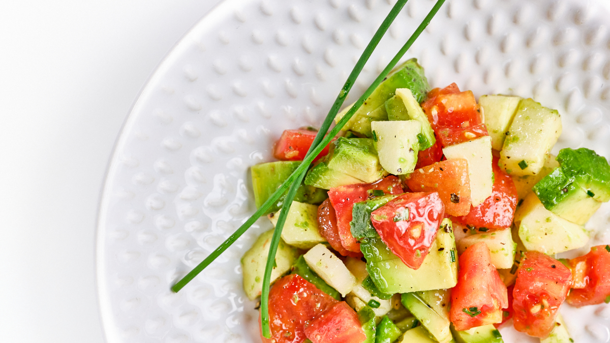 Receta de ensalada de aguacate-image