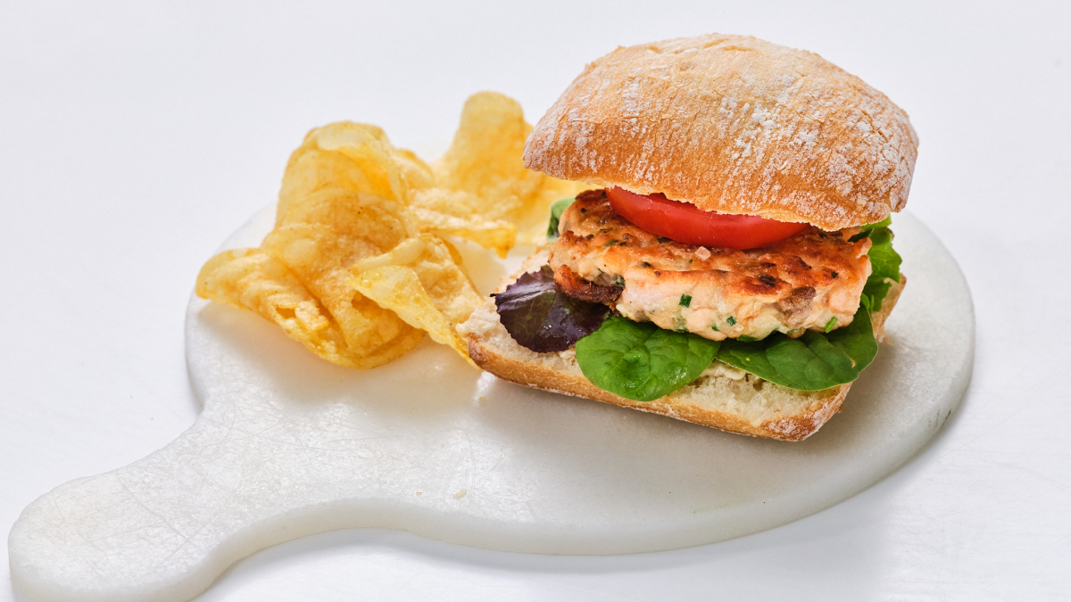 Las hamburguesas de salmón que quedan bien con todo