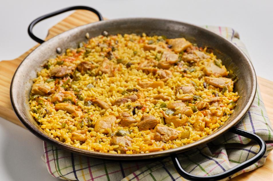 Receta de paella de pollo sencilla y deliciosa